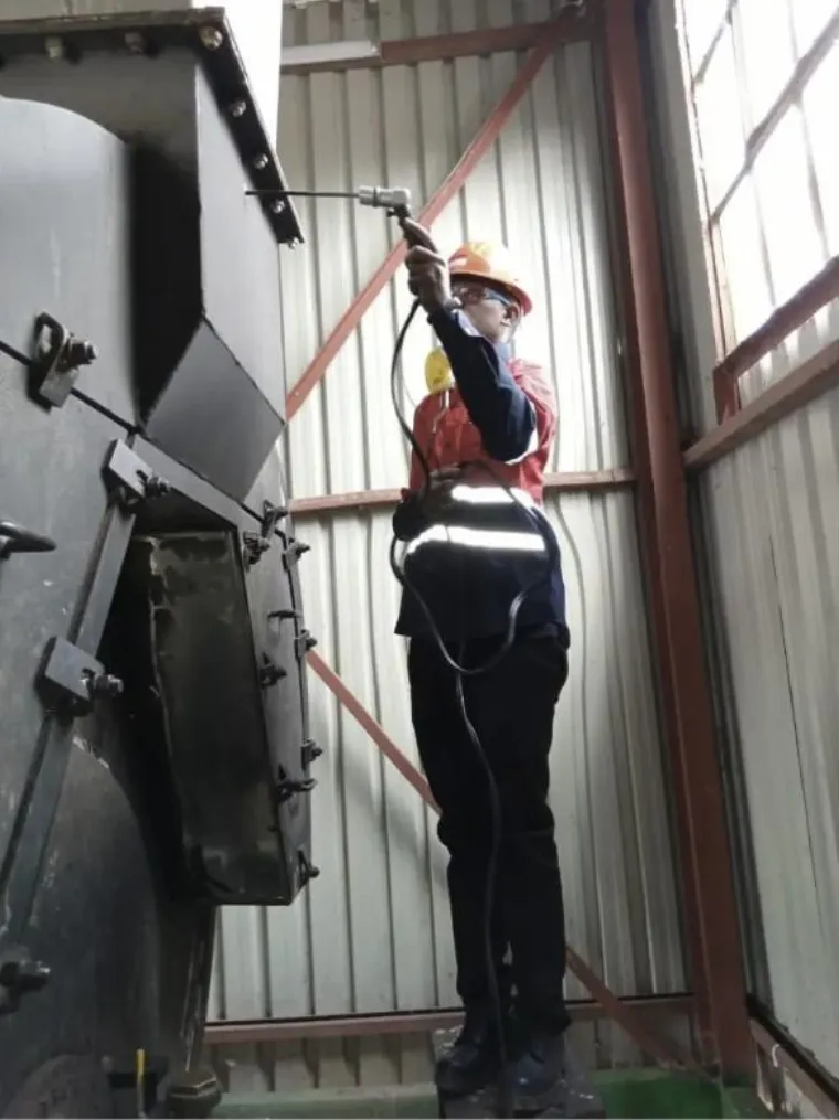 Air emission monitoring on process equipment